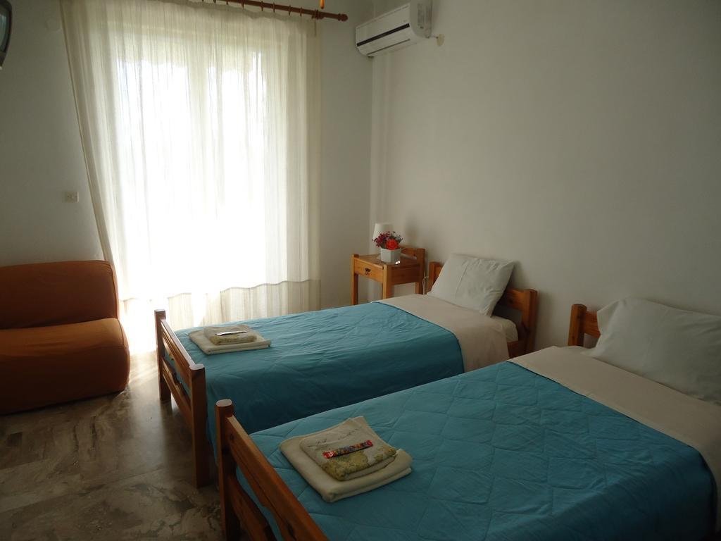 Christina Apartments Drepano  Room photo